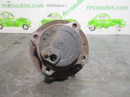 Mazda 3 Fuso a snodo con mozzo ruota posteriore 3N612C299A