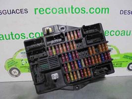 Jaguar XJS Fuse module 2W9314A073CE