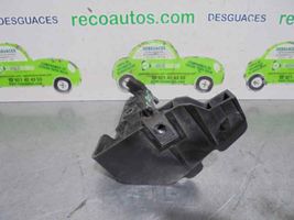 Citroen C-Crosser Uchwyt / Mocowanie lampy przedniej 6400B345