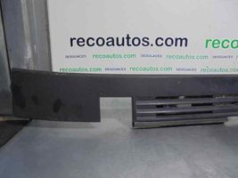 Mercedes-Benz 100 W631 Rivestimento del tergicristallo 6316200334