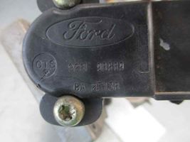 Ford Escort Throttle body valve 938FHA