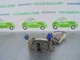 Nissan Vanette Cerradura de puerta delantera 8055261U01