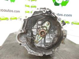 Audi A4 S4 B5 8D Mechaninė 5 pavarų dėžė EAE