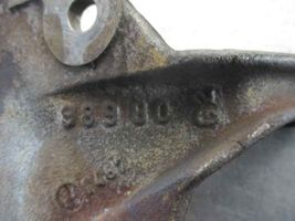 Peugeot 106 Supporto di montaggio del motore 9898062