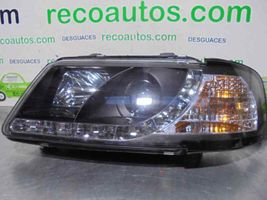 Audi A3 S3 8P Faro/fanale SK3302ADA396