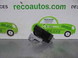 Mercedes-Benz ML W163 Antena radiowa A1638200089