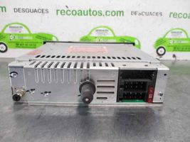 Peugeot 206+ Panel / Radioodtwarzacz CD/DVD/GPS 96635823XT