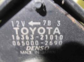 Toyota Prius (XW10) Jäähdyttimen jäähdytinpuhallin 1636346060