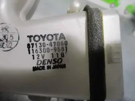 Toyota Prius (XW10) Sisälämmityksen ilmastoinnin korin kotelo 8713047060