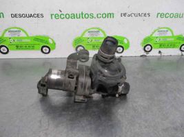 Toyota Prius (XW10) Pompe de circulation d'eau 8726047020