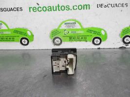 Toyota Prius (XW10) Bouton de commutateur rétroviseur latéral 8487034010