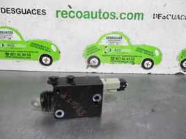 Toyota Avensis T250 Motor de la cerradura/cierre del maletero/compartimento de carga 6915005010