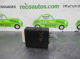 Toyota Avensis T250 Unidad de control/módulo del bloqueo de puertas 8974105030