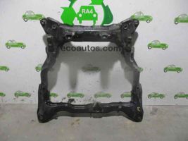 Hyundai Elantra Sottotelaio anteriore 624102D010