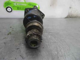 Audi A4 S4 B5 8D Vožtuvas vakuuminis 028207A