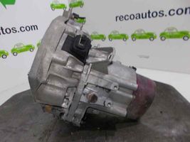 Renault 9 Mechaninė 5 pavarų dėžė JB3026