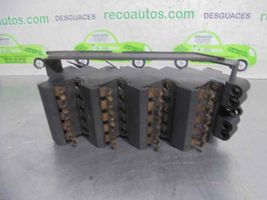 Mercedes-Benz E W124 Module de fusibles 1245401250