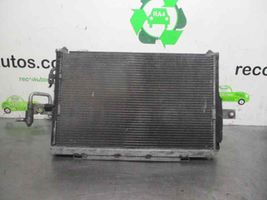 Hyundai Accent Radiateur condenseur de climatisation F200VV94A