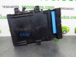 Chrysler Grand Voyager II Module de fusibles P04707996AE