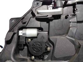 Mazda 2 Alzacristalli elettrico della portiera anteriore G22C5958X