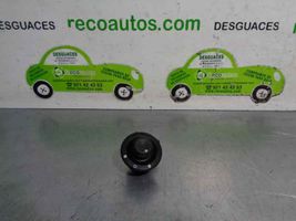 Renault Kangoo III Przycisk regulacji lusterek bocznych 7700803531A