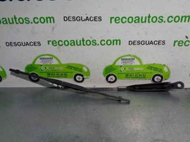 Opel Combo C Braccio della spazzola tergicristallo posteriore 09225631