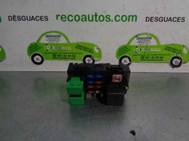 KIA Sportage Module de fusibles 919512S000