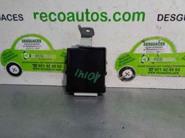 Suzuki Jimny Oven keskuslukituksen ohjausyksikön moduuli 3719054GC0