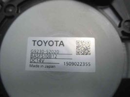 Toyota Yaris Elektryczny wentylator chłodnicy G923052020