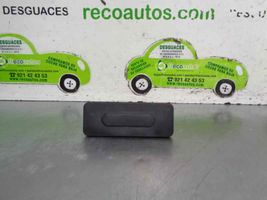 Renault Megane IV Tailgate trunk handle 906069264R