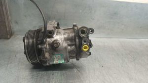 Opel Tigra B Ilmastointilaitteen kompressorin pumppu (A/C) 13106850