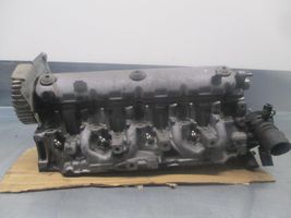 Renault Laguna I Engine head 7711497320