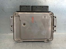 Hyundai i30 Sterownik / Moduł ECU 391062A710