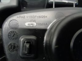Jeep Compass Takaoven sisäkahva 6ER87TRMAA