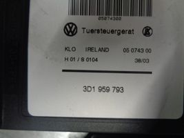 Volkswagen Touareg I Elektryczny podnośnik szyby drzwi przednich 7L0959701
