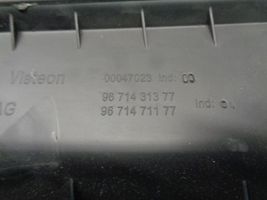 Citroen C4 II Boite à gants 9671471177