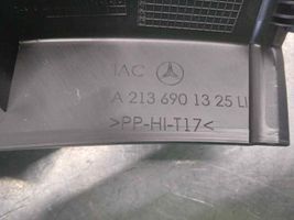 Mercedes-Benz E W213 Накладка на молдинг A2136901325