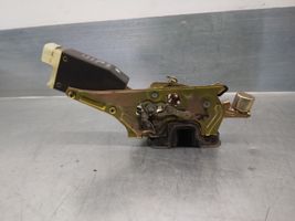 Opel Omega B1 Rear door lock 5134070