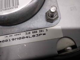 Skoda Superb B5 (3U) Ohjauspyörän turvatyyny 3U0880201D