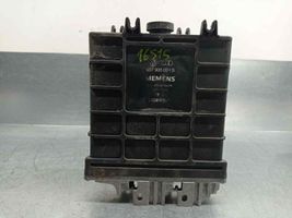 Volkswagen Golf III Calculateur moteur ECU 037906024B