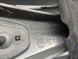 Rover 45 Grille de calandre avant 7010170140
