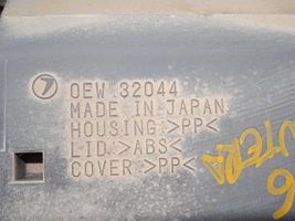 Subaru Forester SG Kattokonsolin valaisinyksikön koristelista OEW32044