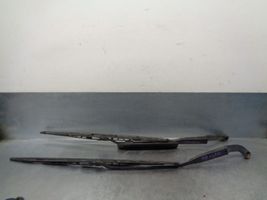 Audi 80 B1 Brazo del limpiaparabrisas delantero 894955407E