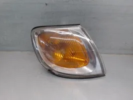Hyundai Trajet Lampa przednia 923023A0