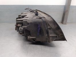 Audi A4 S4 B6 8E 8H Phare frontale 8E0941003AQ