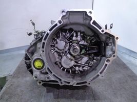Mazda 6 Caja de cambios manual de 5 velocidades A9810162