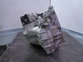 Mazda 6 Caja de cambios manual de 5 velocidades A9810162