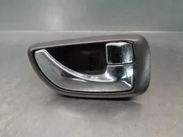 Hyundai Terracan Poignée inférieure de porte avant 826203B000