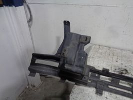 KIA Pregio Traversa del paraurti anteriore K7A150070