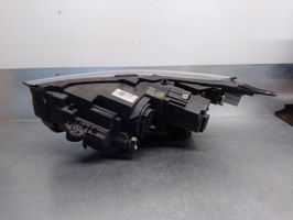 Opel Crossland X Lampa przednia 13467968